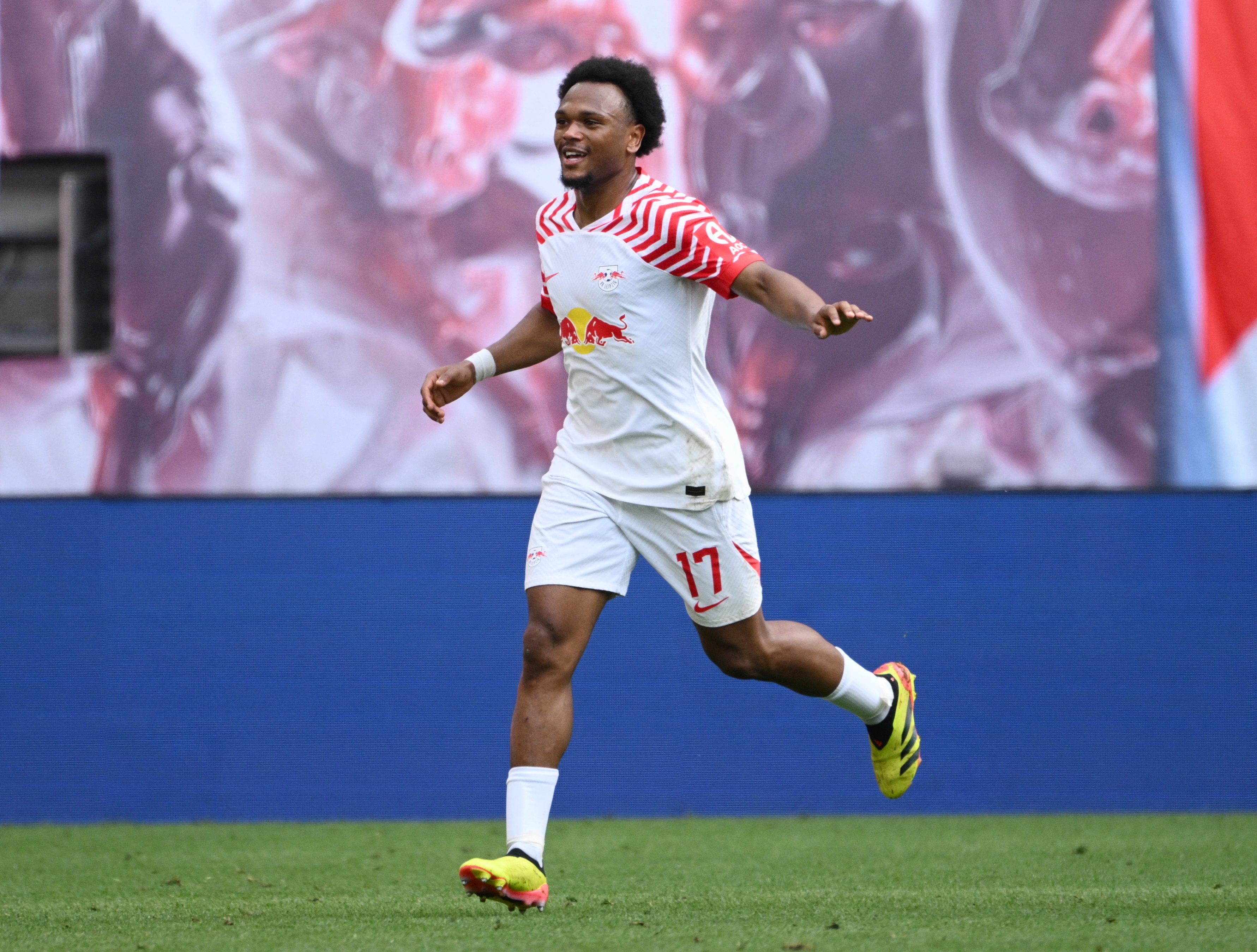 开云体育app下载-德天空：尤文&amp;维拉等多队有意奥蓬达，莱比锡要价超4000万欧