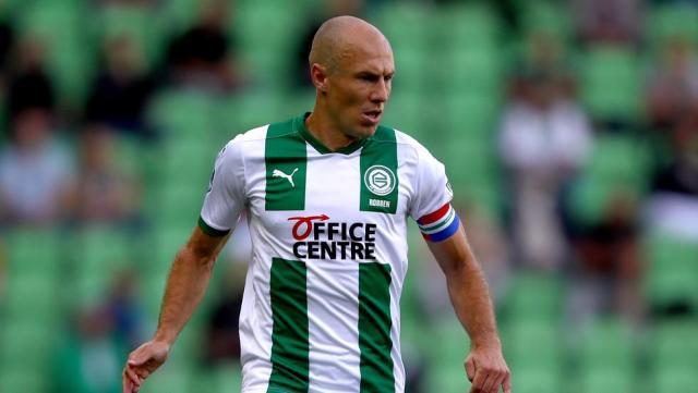 罗本再次宣布退役:足球之心未停 但身体不允许